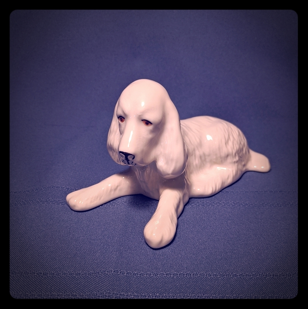 Vintage Irish Donegal Dog Figurine